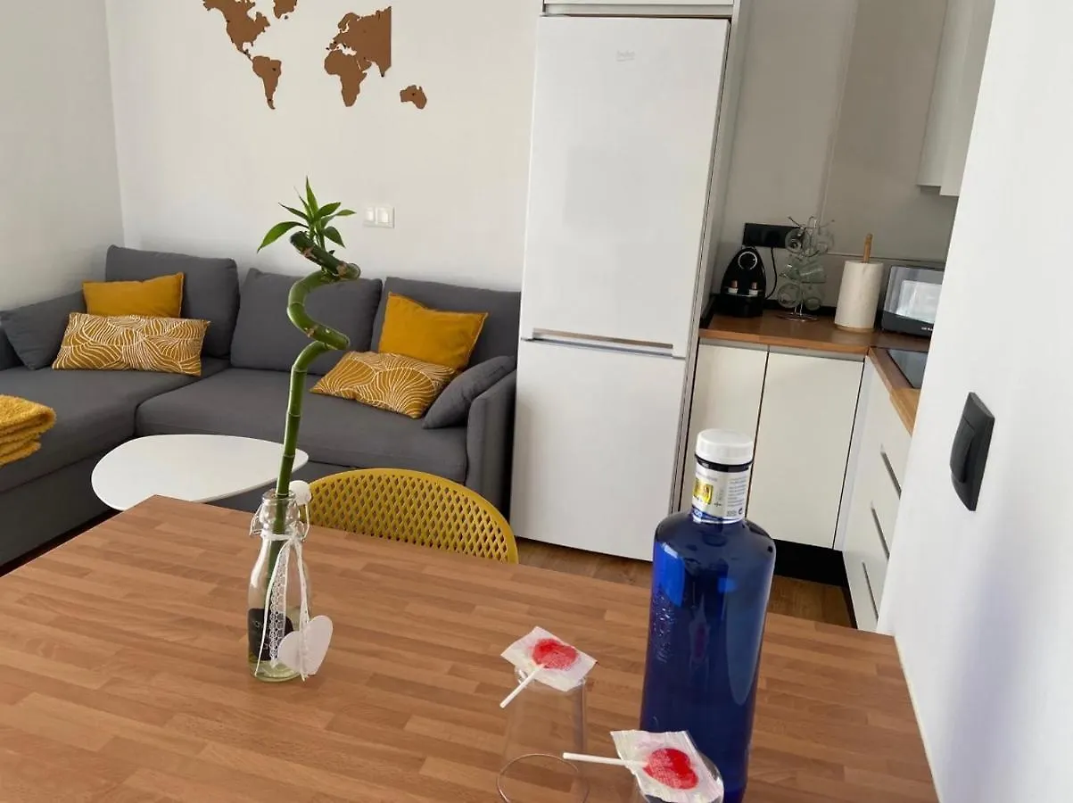Precioso Apartamento, Luminoso, Equipado Torre de Benagalbon 0*,  Spanien